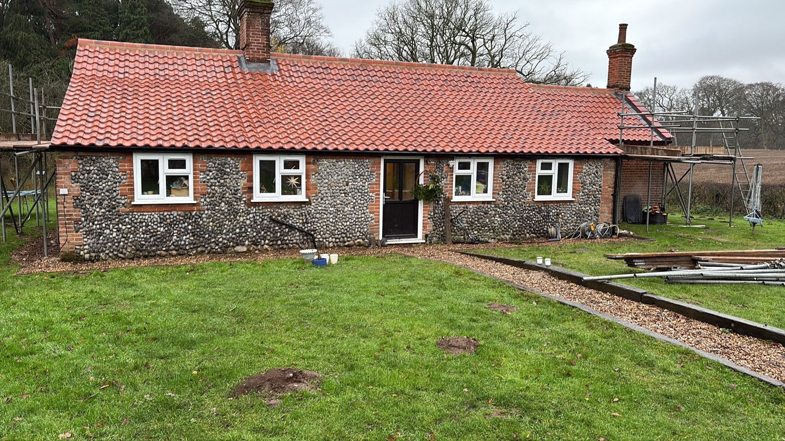 Finished re-roof on a Norfolk flint cottage by S Mallett Roofing